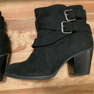 Black suede-like ankle boots Luoika brand. Size 8 XW (fits like Wide)
